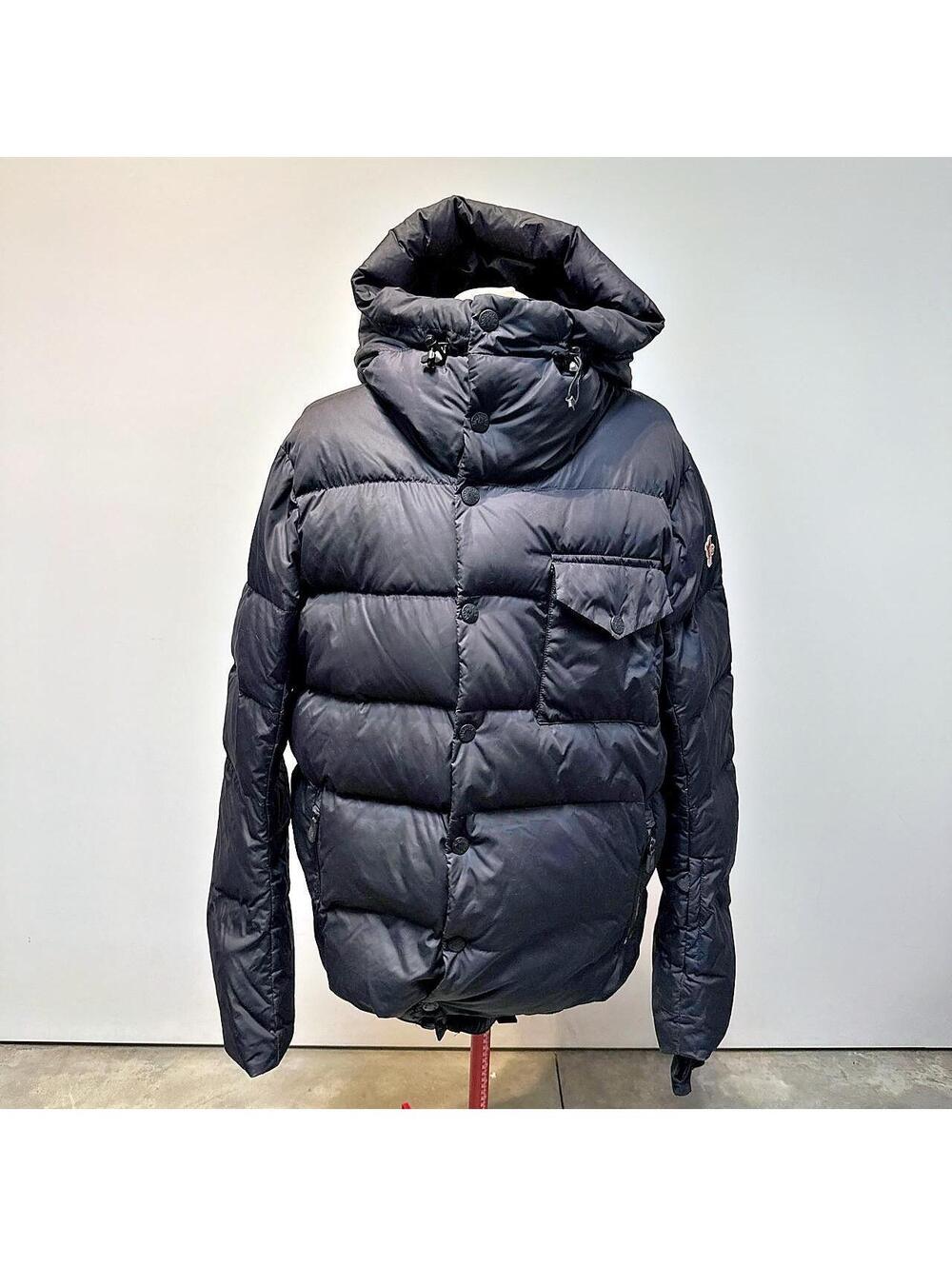 Moncler Grenoble Men's Black and Navy Jacket